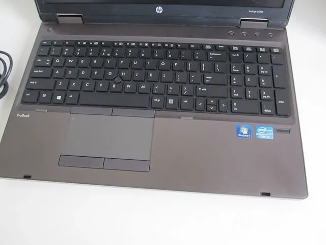 Laptop - afbeelding 2 van  5
