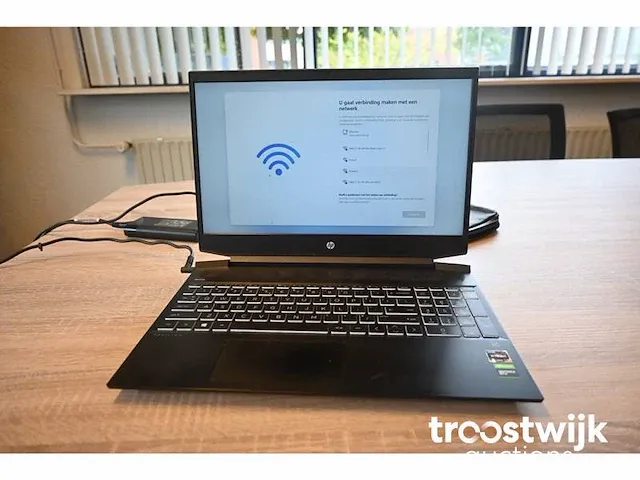 Laptop - afbeelding 1 van  5