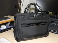 Laptoptas samsonite nieuw met draagband en slot - afbeelding 3 van  5