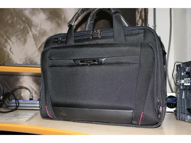 Laptoptas samsonite nieuw met draagband en slot - afbeelding 5 van  5