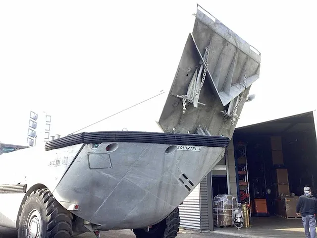Larc xv-6 amphibi voertuig - afbeelding 19 van  30