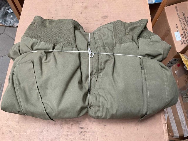 Large-regular cold weather jacket - afbeelding 2 van  3