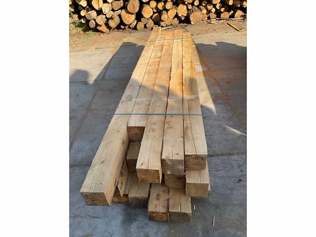 Lariks balken 150x150 mm (15x) - afbeelding 6 van  6