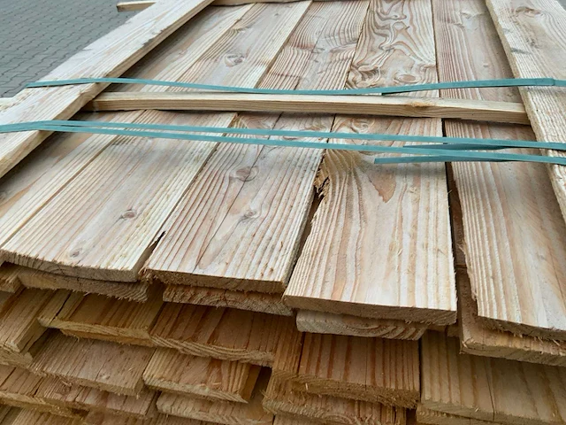 Lariks tuinplank 1800x135x16mm (224x) - afbeelding 8 van  11