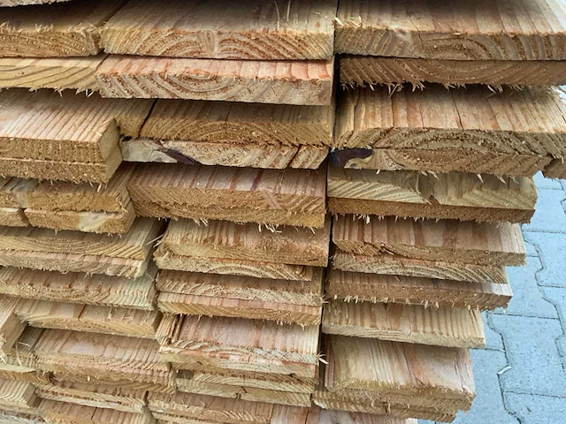 Lariks tuinplank 1800x135x16mm (250x) - afbeelding 9 van  11