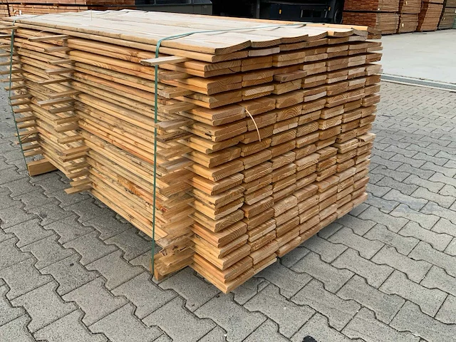 Lariks tuinplank 1800x140x16mm (252x) - afbeelding 2 van  11