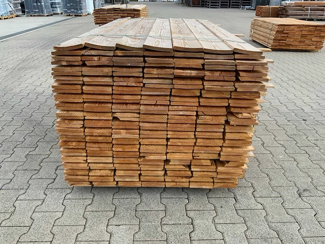 Lariks tuinplank 1800x140x16mm (252x) - afbeelding 6 van  11