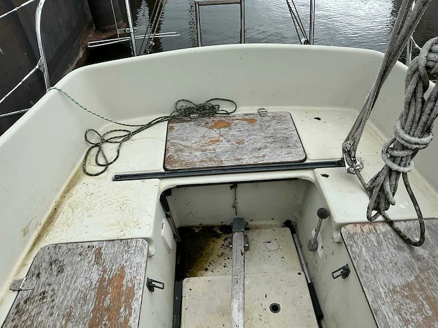 Larrson vega 27 kajuit zeiljacht - afbeelding 9 van  14