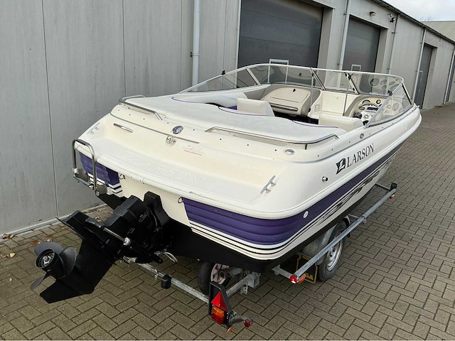 Larson 174 sei speedboot - afbeelding 31 van  31