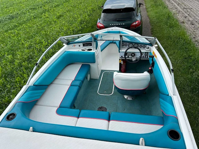 Larsson - all america - volvo penta 230 - 5.2meter - speedboot - met aanhanger - 1991 - afbeelding 10 van  11