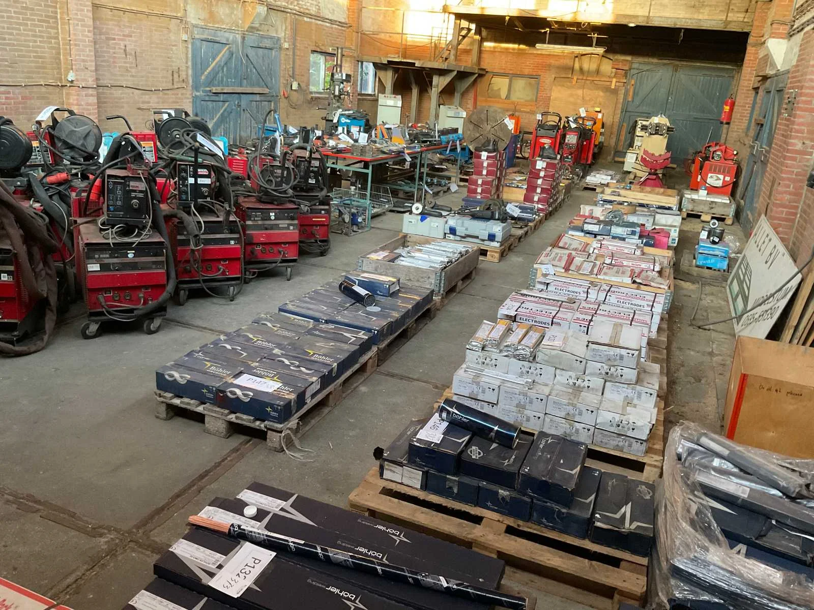 Las en metaal bewerkingsmachines en landbouw- en grondverzetmachines