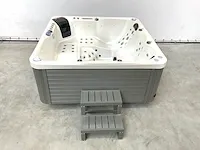 Las vegas jacuzzi 5 persoons - afbeelding 1 van  18
