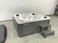 Las vegas jacuzzi - afbeelding 14 van  20