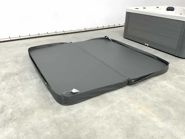 Las vegas jacuzzi - afbeelding 19 van  20
