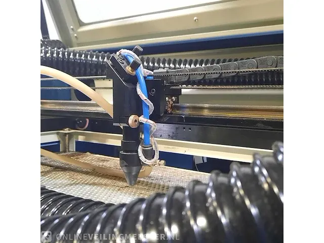 Laser snijmachine - afbeelding 2 van  21