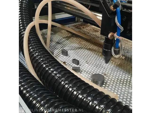 Laser snijmachine - afbeelding 4 van  21