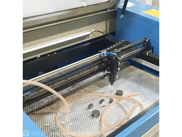 Laser snijmachine - afbeelding 10 van  21