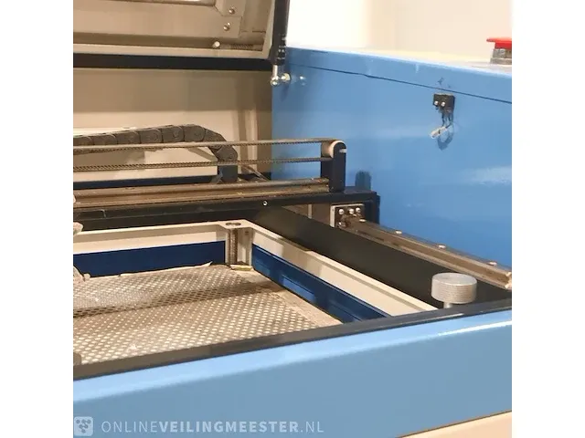 Laser snijmachine - afbeelding 13 van  21