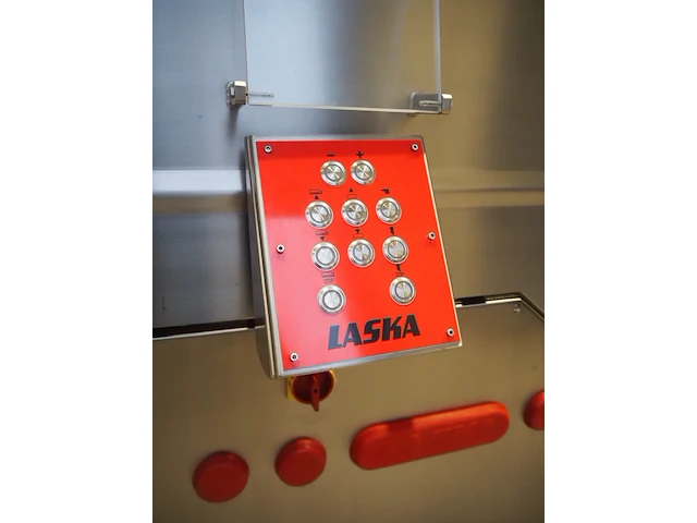 Laska - afbeelding 3 van  15