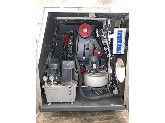 Laska - afbeelding 2 van  15