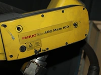 Lasrobot fanuc arcmate 100i met besturingskast fanuc system r-j3, handterminal teach pendant en draaiplatea... - afbeelding 6 van  10