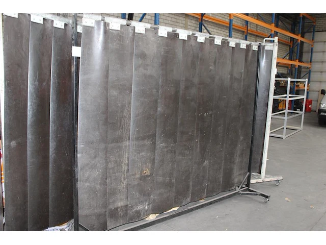 Lasscherm met afmeting 238 x 200 cm. - afbeelding 2 van  2