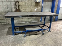 Lastafel 250x100x104cm v.v. verhoger - afbeelding 1 van  3