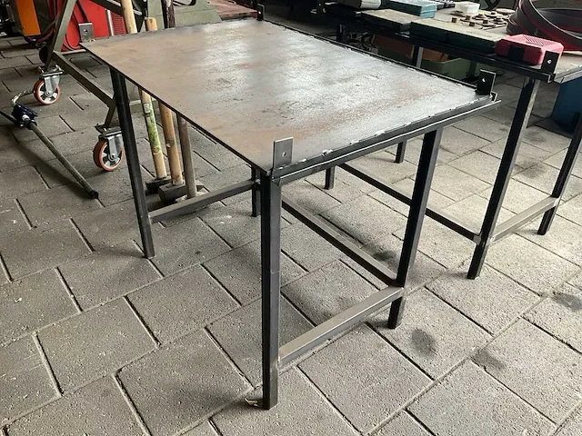 Lastafel - afbeelding 1 van  3