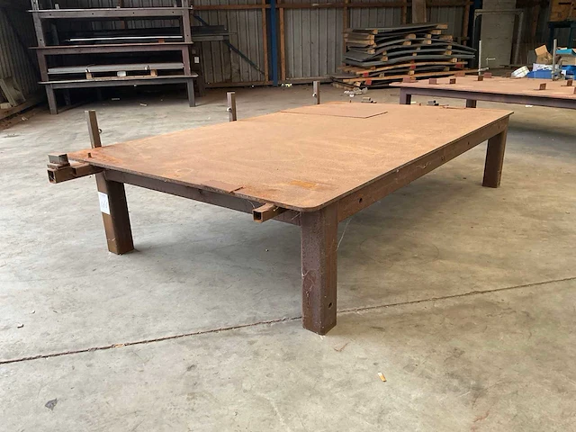 Lastafel - afbeelding 1 van  5