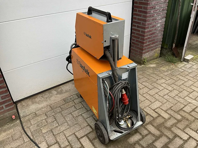 Lastek megapuls 400 lasapparaat - afbeelding 12 van  17
