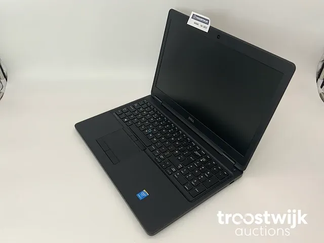Latitude e5550 15.6”, core(tm) i5 5th gen, 8 gb ram, 512 gb hdd laptop - check description - afbeelding 3 van  6