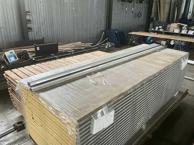 Lattonedil 40mm sandwichpanelen - afbeelding 4 van  5