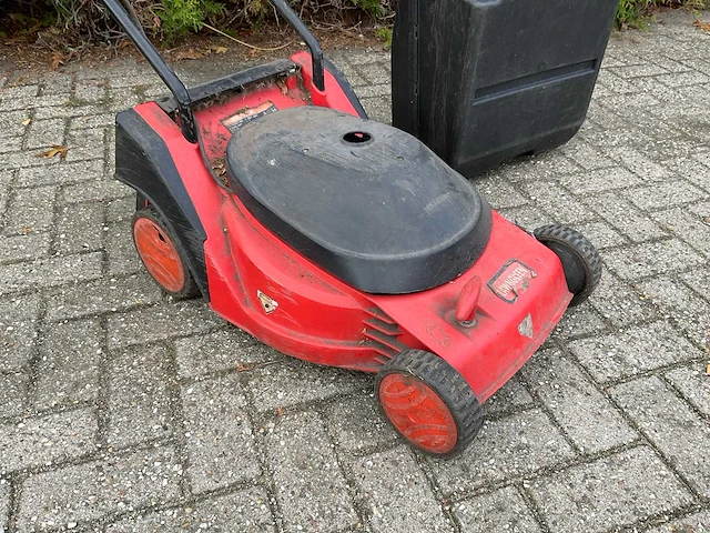 Lawngreen grasmaaier - afbeelding 3 van  7