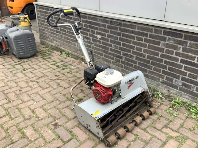 Lawnmaster 660h grasmaaier - afbeelding 1 van  2