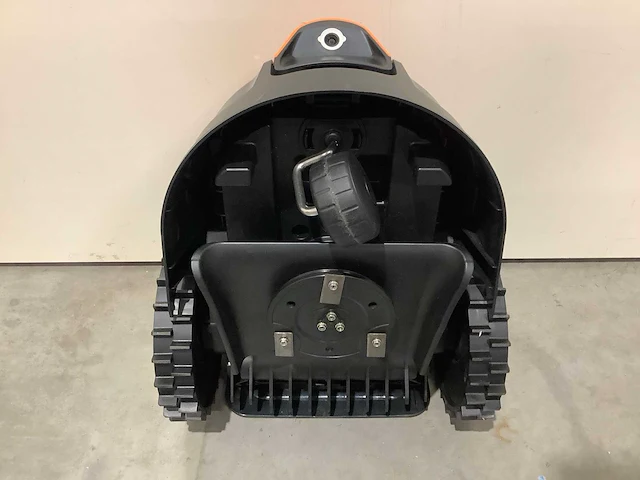 Lawnmaster b-1-1-2. vbrm16 ocumow robotmaaier - afbeelding 7 van  7