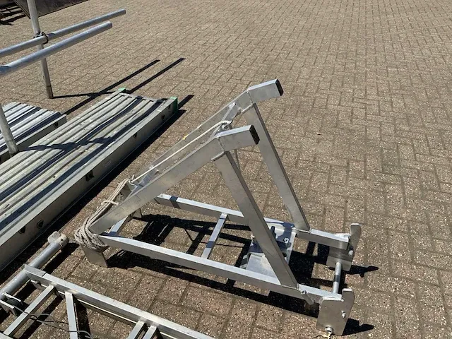 Layal aluminium gevel/optreksteiger - afbeelding 2 van  15