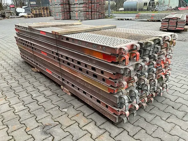 Layher allround - stalen vlonder buisoplegging 3,07 mtr - steigers (30x) - afbeelding 5 van  9