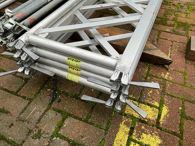 Layher allround systeem tralie ligger (4x) - afbeelding 3 van  3