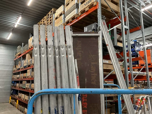 Layher aluminium rolsteiger - afbeelding 5 van  6