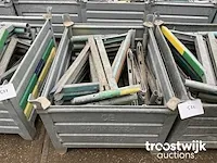 Layher console in metalen bak - afbeelding 1 van  2