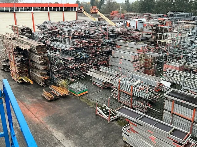 Layher / custer / dutch - allround - bouwsteigers - zeer grote partij stalen en aluminium steigermateriaal - afbeelding 10 van  88
