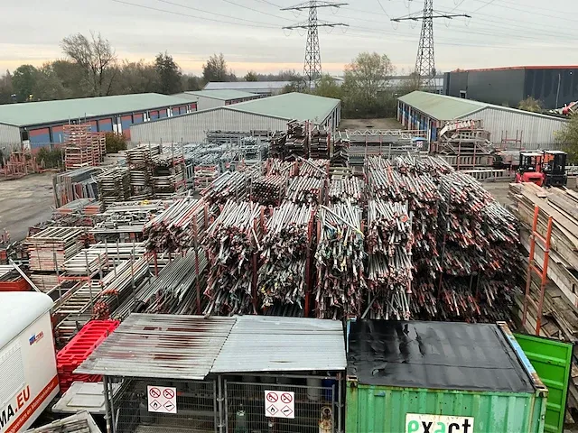 Layher / custer / dutch - allround - bouwsteigers - zeer grote partij stalen en aluminium steigermateriaal - afbeelding 32 van  88