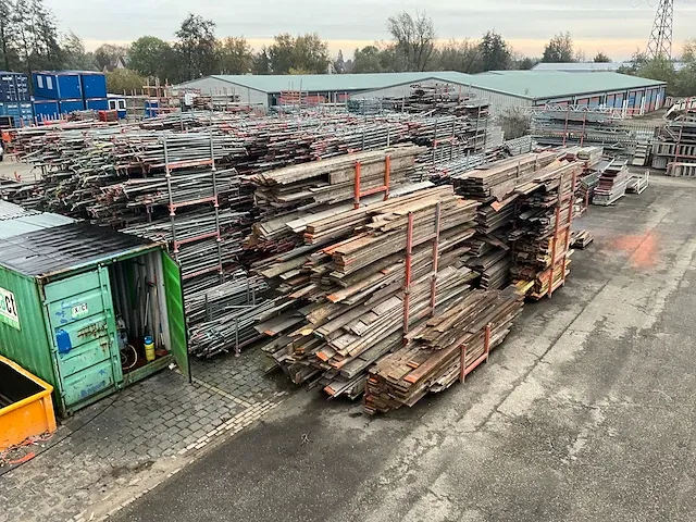 Layher / custer / dutch - allround - bouwsteigers - zeer grote partij stalen en aluminium steigermateriaal - afbeelding 40 van  88