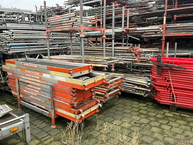 Layher / custer / dutch - allround - bouwsteigers - zeer grote partij stalen en aluminium steigermateriaal - afbeelding 59 van  88