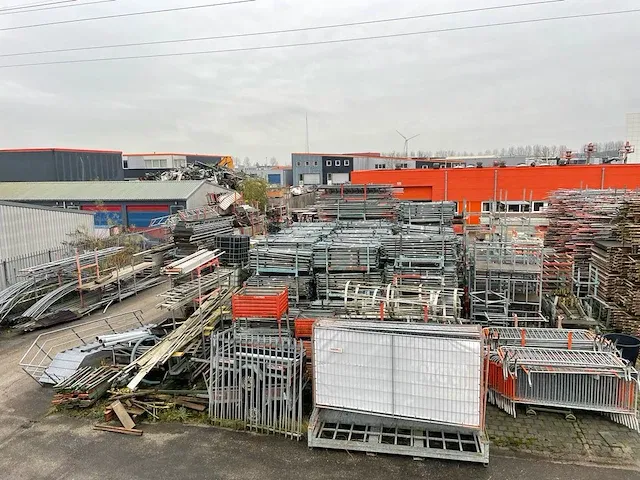 Layher / custer / dutch - allround - bouwsteigers - zeer grote partij stalen en aluminium steigermateriaal - afbeelding 65 van  88