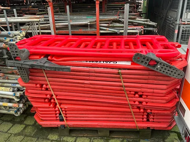 Layher / custer / dutch - allround - bouwsteigers - zeer grote partij stalen en aluminium steigermateriaal - afbeelding 70 van  88
