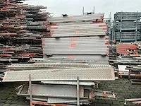 Layher / custer / dutch - allround - bouwsteigers - zeer grote partij stalen en aluminium steigermateriaal - afbeelding 81 van  88