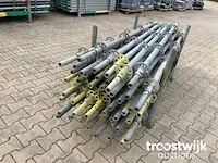 Layher staander in metalen bok - afbeelding 3 van  6