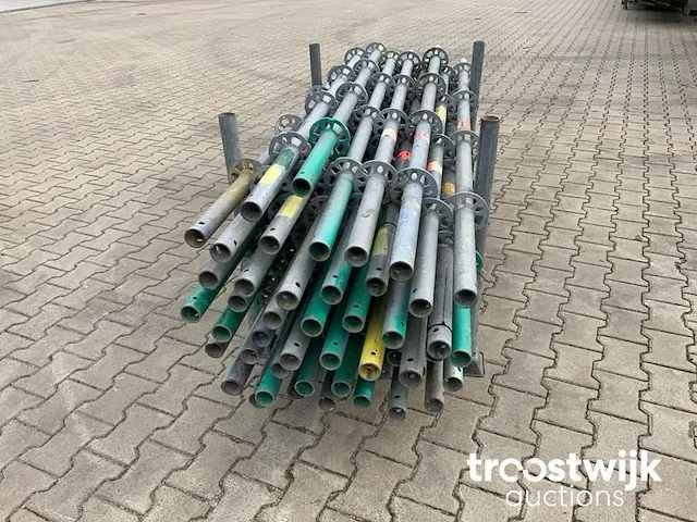 Layher staander in metalen bok - afbeelding 4 van  6