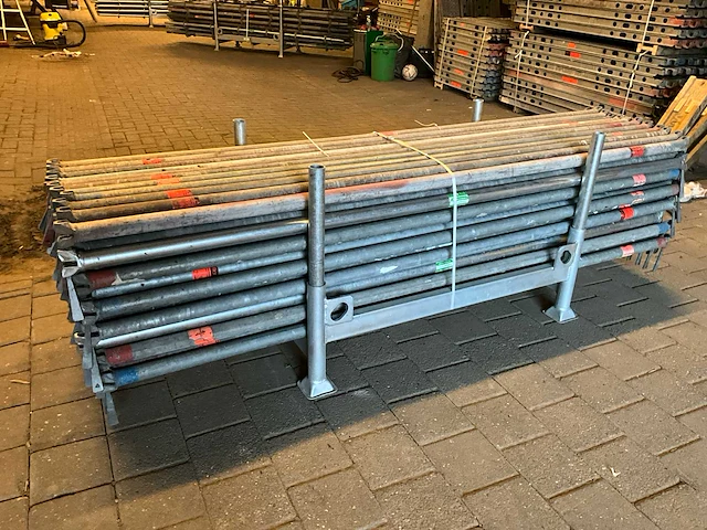 Layher stalen ligger (257 cm) (circa. 100x) - afbeelding 1 van  5